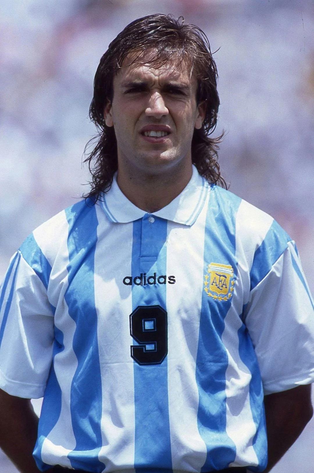 kaiyun网站-包含足球联赛:传奇射手再度上演帽子戏法的词条