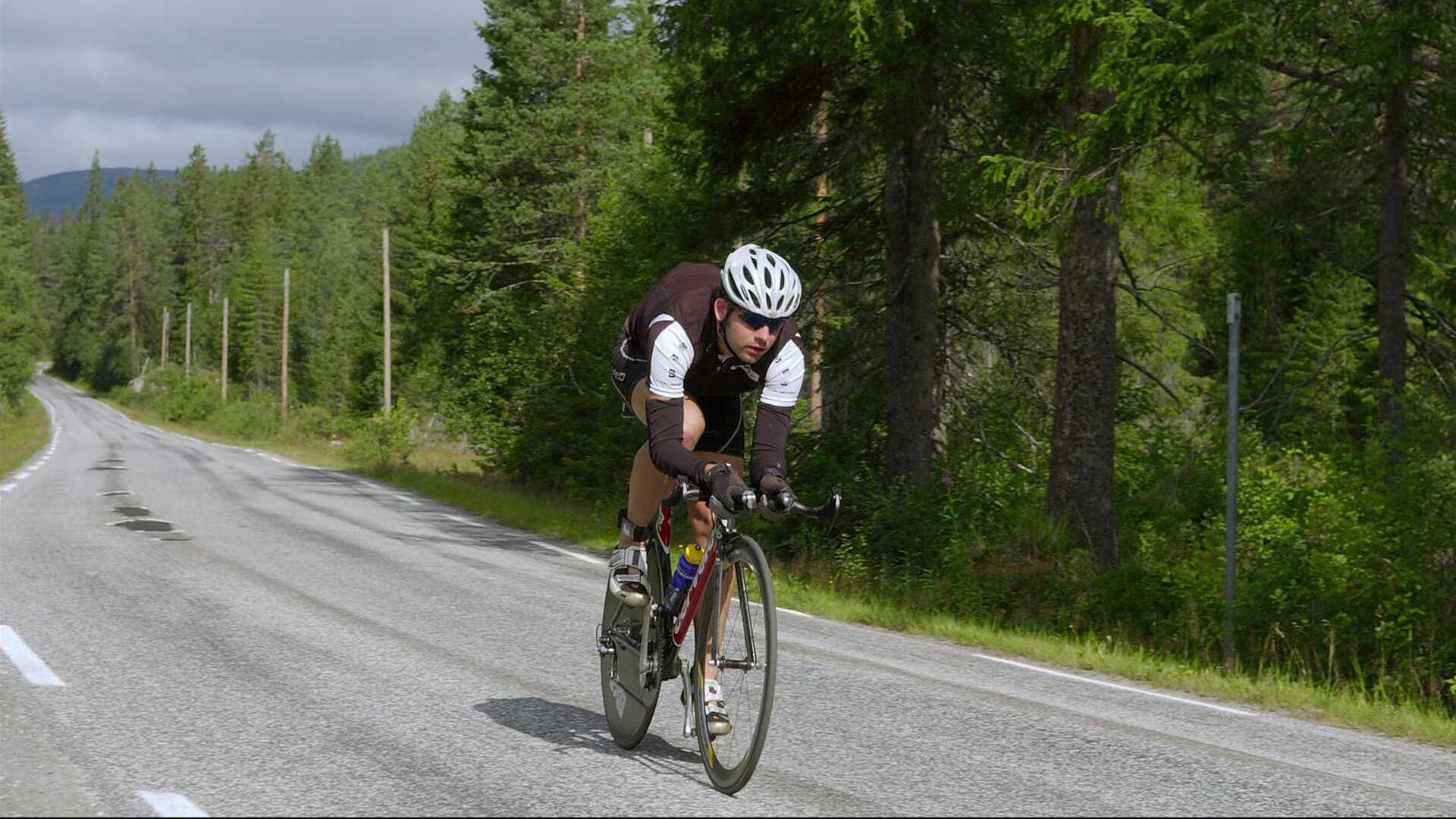 开云官方-德甲球队利用脑电反馈优化专注力和反应速度，脑电反馈训练是伪科学吗